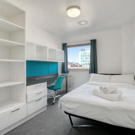 Bright & Central Room In Luton, Sleeps 2 卢顿 外观 照片