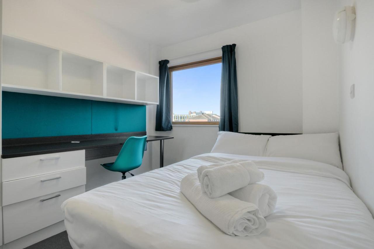Bright & Central Room In Luton, Sleeps 2 卢顿 外观 照片